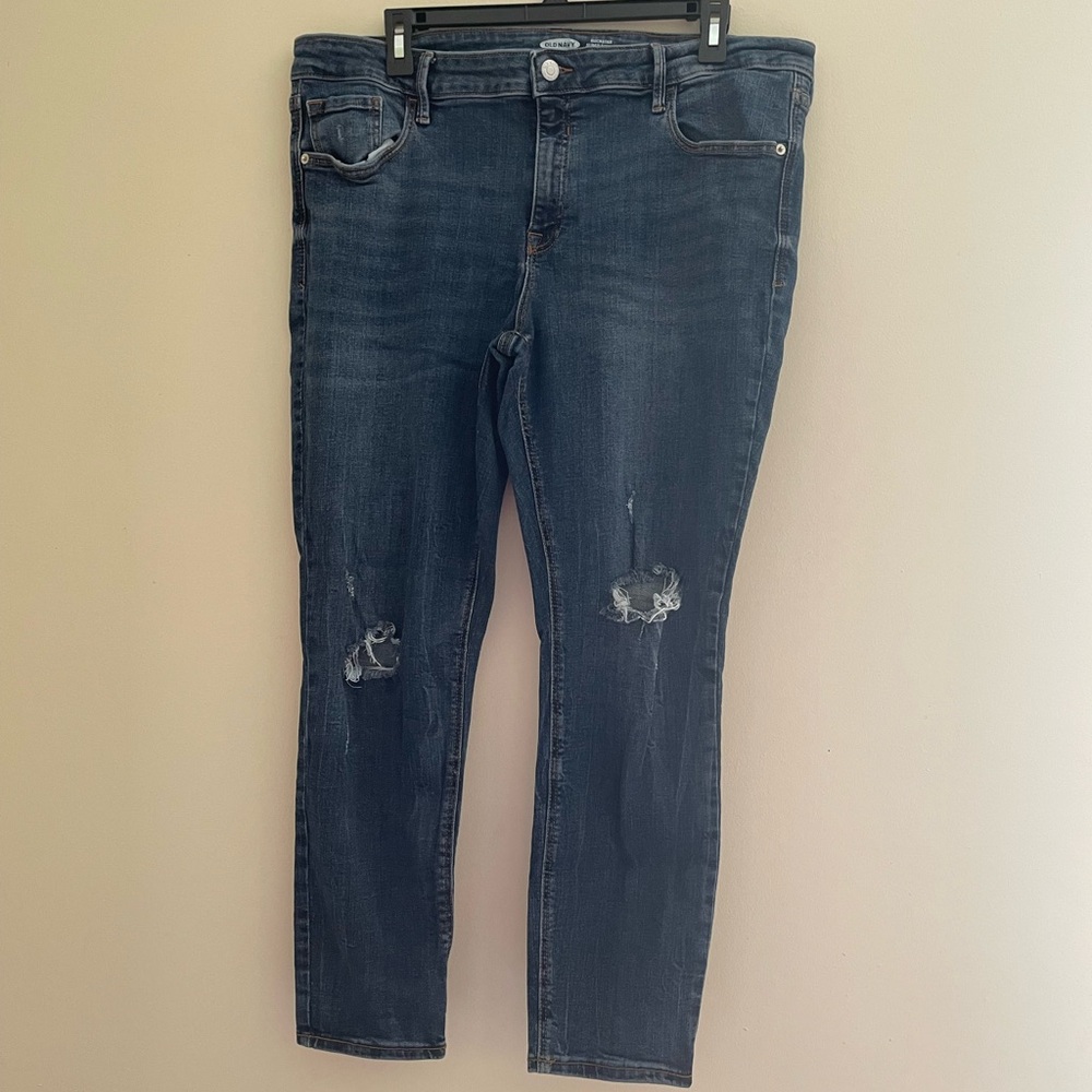 Dark Blue Distressed Skinny Jeans